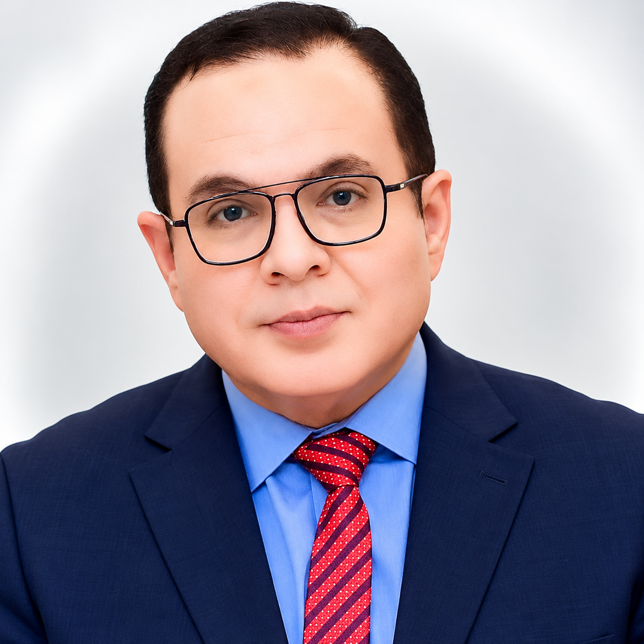 د. أسامة عبد الحميد أبو المكارم